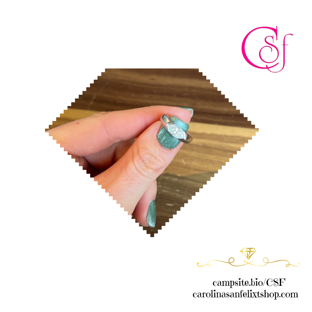 Anillo Moissanita corte Marquesa Unisex