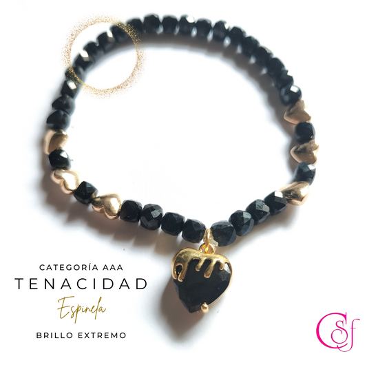 Pulsera de espinela y corazón de hematita bañada en oro