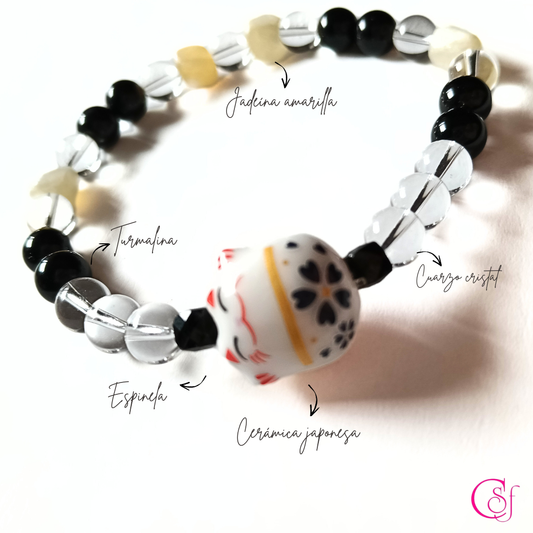 Pulsera Maneki Neko Blanco · Fortuna Integral · Diseño de Autor CSF - Jadeina Amarilla