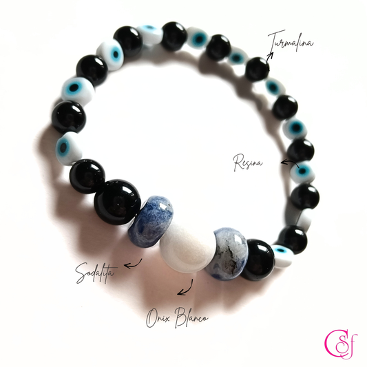Pulsera Ojo Protector Azul · Ónix Blanco y Sodalita · Diseño de Autor CSF