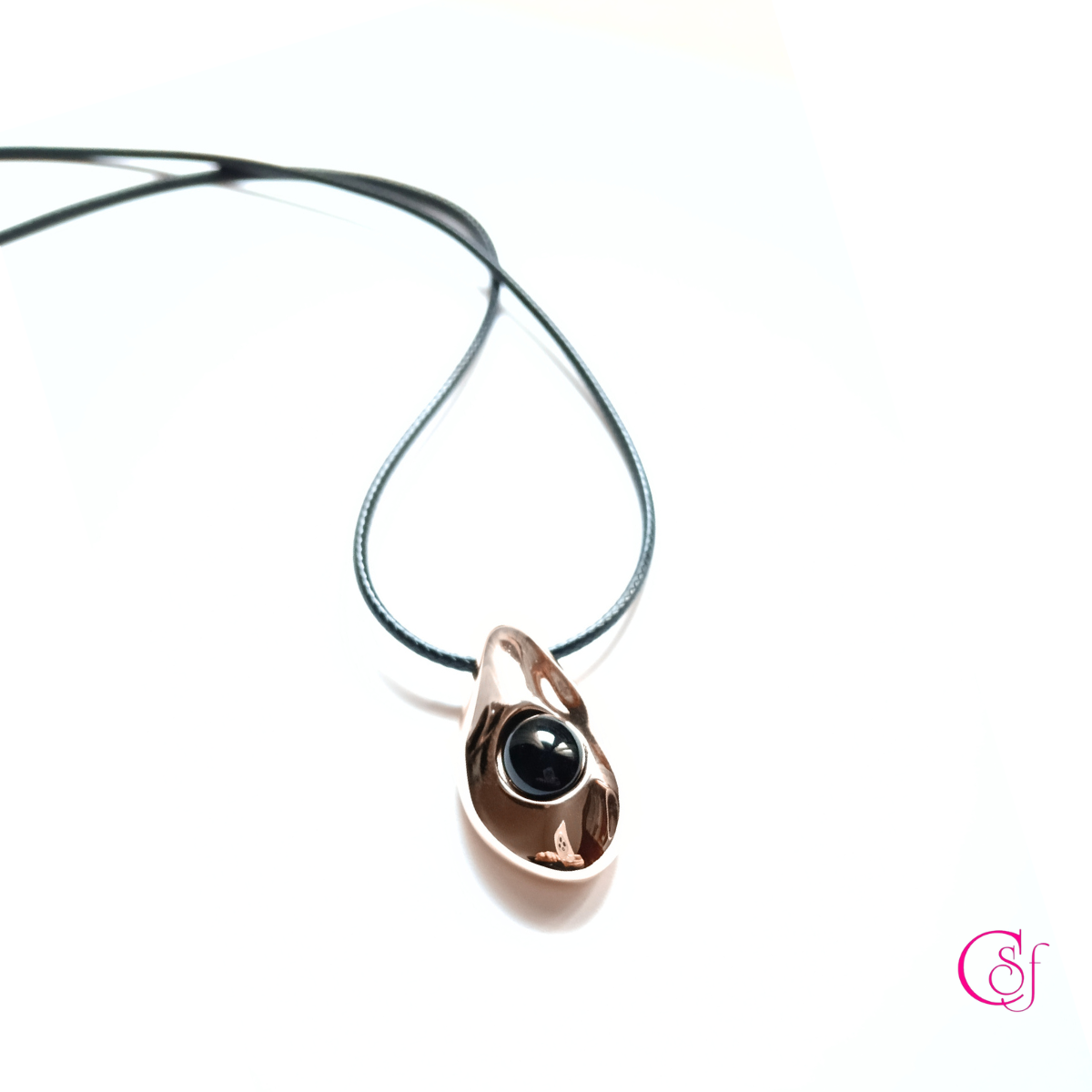 Collar Largo CSF – Ágata Negra & Acero Inoxidable - CSF Long Necklace – Black Agate & Stainless Steel