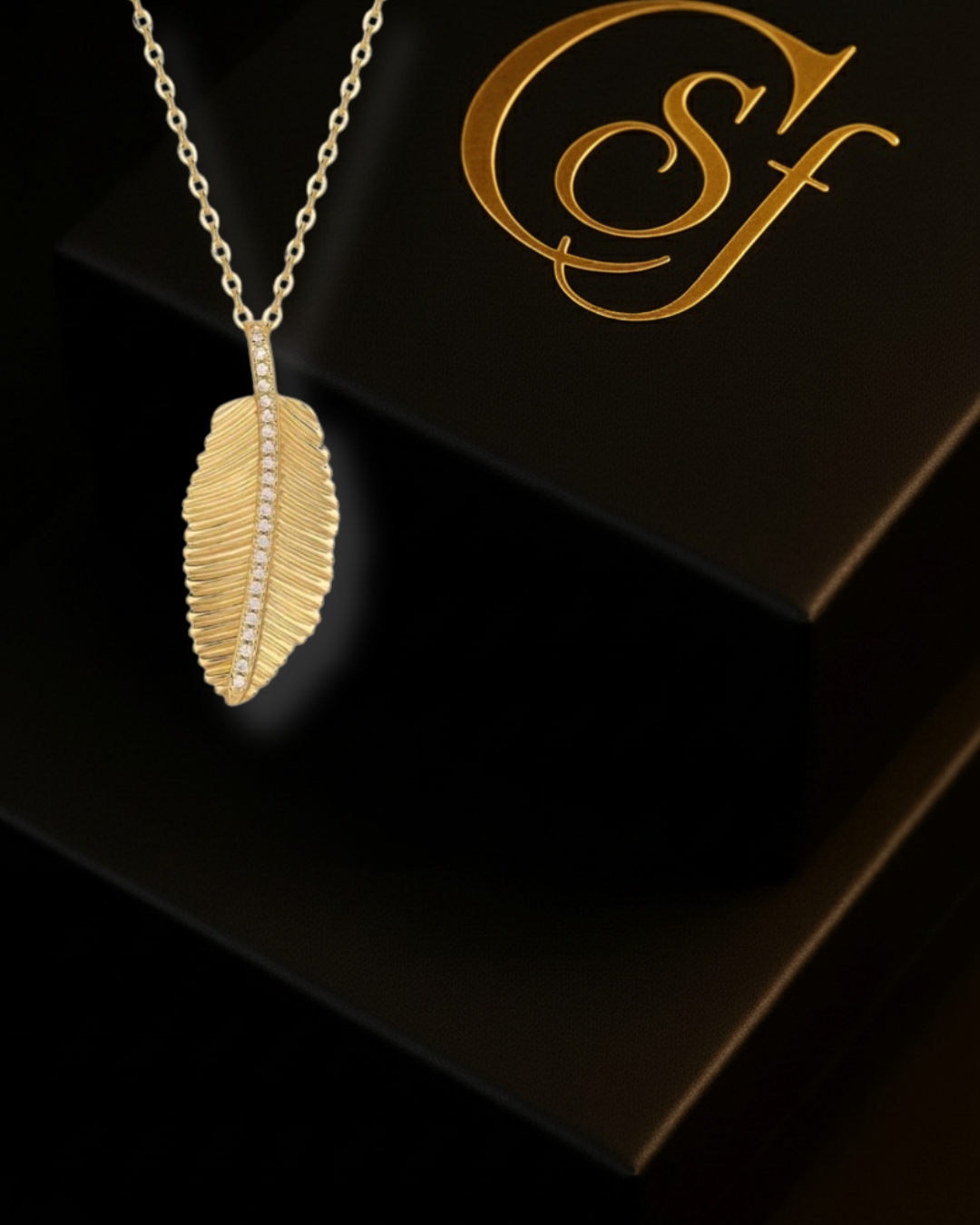 Collar Hoja Dorada con Moissanitas – Plata 925 Baño Oro 18K (40 + 5 cm)