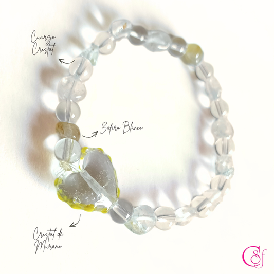 Pulsera Corazón de Luz Serena - zafiro blanco semiprecioso, cuarzo cristal