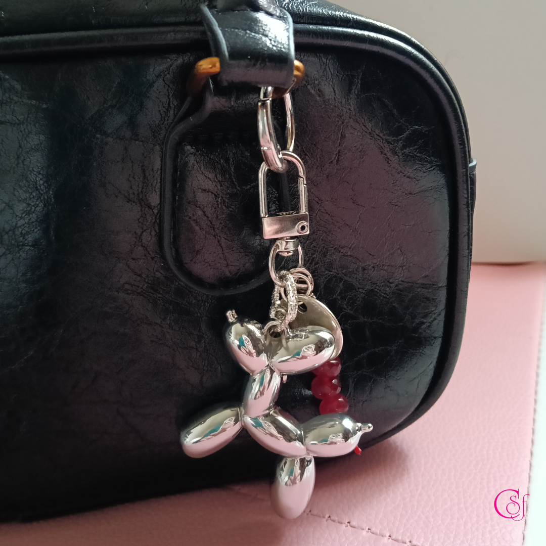 Adorno para Bolso Balloon Dog · Rubí Reconstituido · Diseño KAWAII CSF