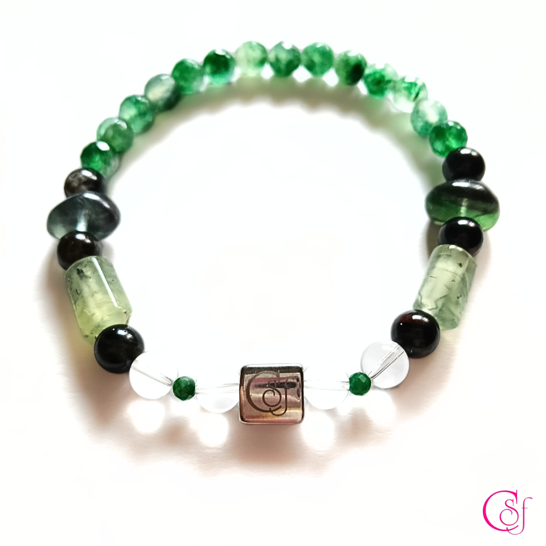 Pulsera de Expansión y Enfoque · Peridoto, Esmeralda y Fluorita · Diseño de Autor CSF